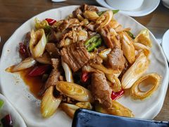 小炒嫩牛肉-隔壁老王·家常云南菜(花巷店)