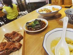 火宫殿臭豆腐-裕鼎鲜·新中菜(青山湖万达店)