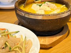-关东小磨东北菜(上海长风大悦城店)