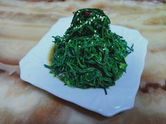 -苏莱特色牛骨滩羊手抓馆(长城东街总店)