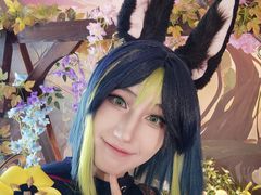 -米游妙妙屋cosplay换装自拍摄影体验馆