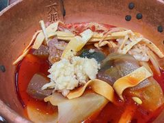 -成都你六姐·牛肉冒菜(城市集市合生汇店)