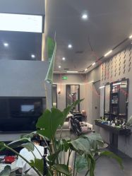 -老肖男士理发店