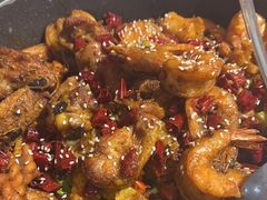 -鸡遇虾煲干锅火锅(小寨金莎店)
