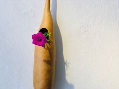 餐具摆设-茶是一枝花泡茶店