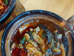 -有红鸡毛店·砂锅菜(抚琴夜市店)