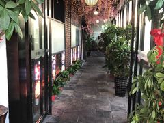 -每食每刻·皖北新民地锅鸡