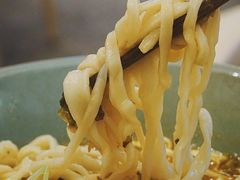 手切酸菜牛腱子面-陳八两面家(滨江天街店)