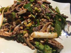 -怪难吃·乐山跷脚牛肉(新牌坊店)