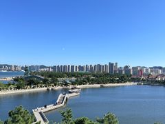 -莫内艺术岛海景咖啡