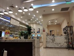 -瑞尔齿科(颐堤港诊所)