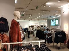 -H&M(来又来时尚购物广场店)