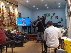 -缪斯琴行英皇小提琴.钢琴.吉他(张江店)