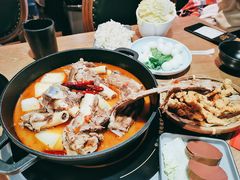 -沪小胖小龙虾(淮海中路旗舰店)