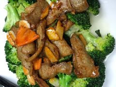 -食的禄山庄