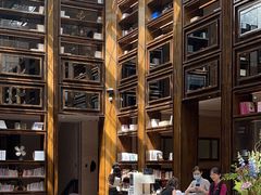 -行者书屋大堂吧 ·下午茶(南京圣和府邸酒店)