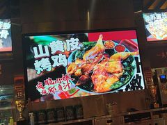 -威记烧嘢·南宁烧烤·超级生牛(绿地店)