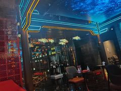 -屋有岛沉浸游戏旗舰店(中山公园店)
