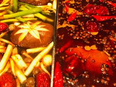 -湊湊火锅·茶憩(新中关购物中心店)