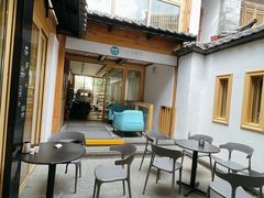 -丁丁&当当牦牛酸奶·酥油面包(官门口店)