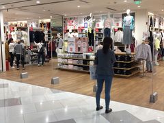 -优衣库(上海虹口龙之梦店)