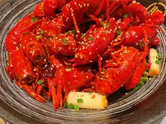 -肥肥虾庄·金牌油焖大虾(杨园滨江时代walk店)