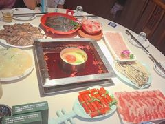 -二荆条·蜀鲜汇城市森林火锅