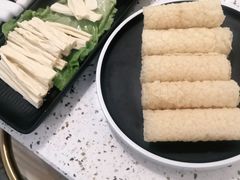 -椰子营·椰子鸡火锅(万象里店)