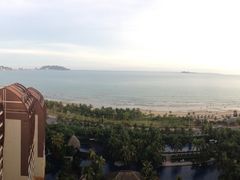 -三亚湾海居铂尔曼度假酒店