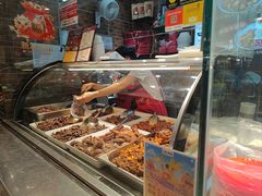 -鑫记婆婆兔·成都特产·兔头手撕兔(太古里店)