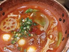 -成都你六姐·牛肉冒菜(城市集市合生汇店)