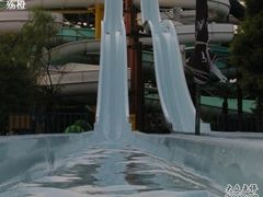 -热带风暴水上乐园(新镇路)