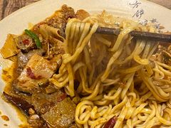 -方铲铲·成都板凳面(滨江银泰店)