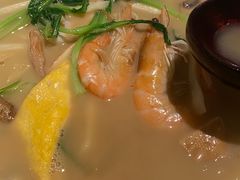 -荣家黄鱼面(前滩太古里店)