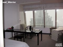 进门第一印象就是金茂-上海柏悦酒店