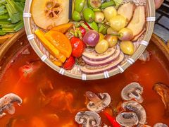 -阿山卓·野生菌火锅·纳西火塘烤肉