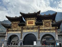 -冕宁灵山寺