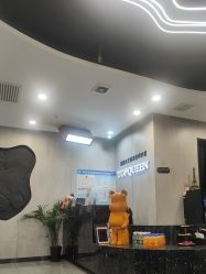 -TOP HAIR SALON