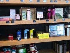 零售区-星巴克臻选(济南恒隆店)