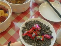 -鲁班小馆(政四街店)