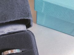 -Tiffany & Co.蒂芙尼
(杭州大厦店)