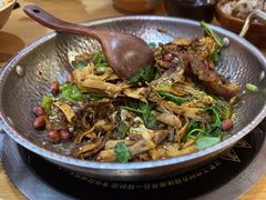 -吃饭皇帝大土家民族菜(正大广场店)