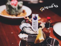 -The ROOF (通盈中心店)