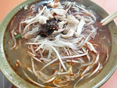 -董记冒节子肥肠粉