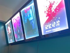 -荒岛实景沉浸密室(江汉路1店)