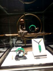 -北京七彩云南翡翠珠宝旗舰店(月坛店)