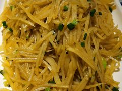 土豆丝-好嫂子酱猪手•农家菜(学院南路店)