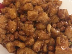-金牌餐厅·天津菜·八珍豆腐·老爆三(瓷房子店)