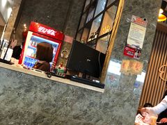 -黄记煌三汁焖锅(荣盛国际店)