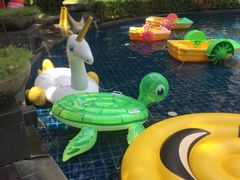 -三亚湾海居铂尔曼度假酒店